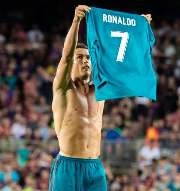 球场上的竞 球场上的竞