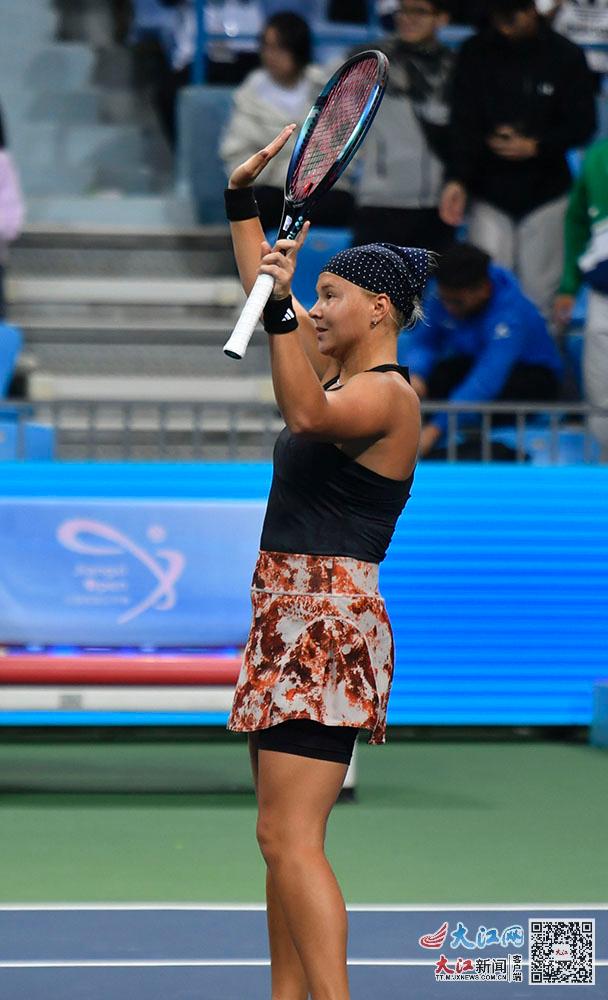 和进攻两端 和进攻两端