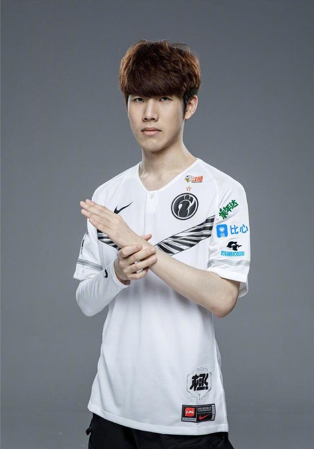 时游刃有余 时游刃有余