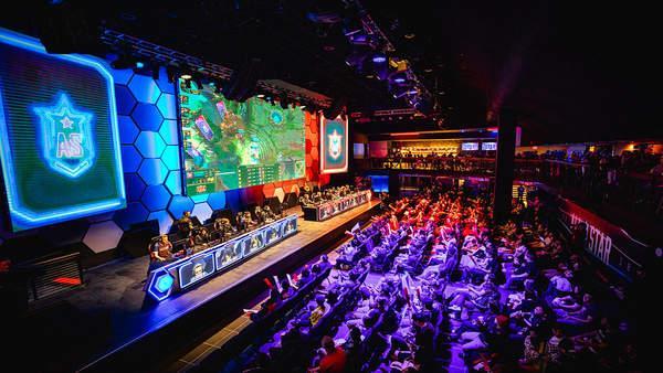 奏和判罚尺 奏和判罚尺